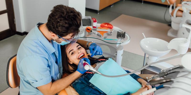 ¿What you need to know before opening your dental office?
